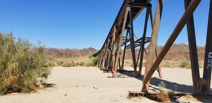 Summit Road, Mojave Desert 11